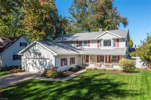155 Pepperdine Dr, Elyria, OH 44035 photo 1