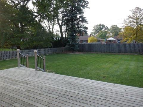 320 Starlight Dr, Seven Hills, OH 44131 photo 26
