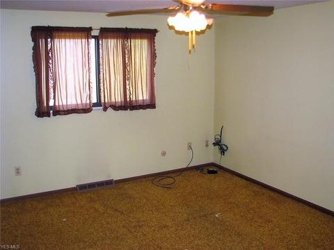 33133 Cromwell Dr, Solon, OH 44139 photo 9