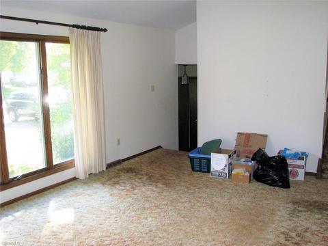 33133 Cromwell Dr, Solon, OH 44139 photo 10
