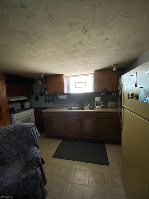 370 Columbus St, Elyria, OH 44035 photo 19