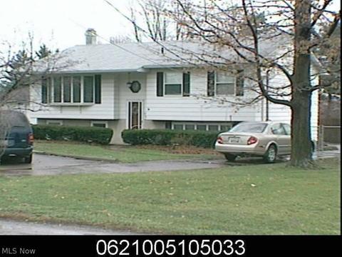 6115 Elyria Ave, Elyria, OH 44035 photo 1