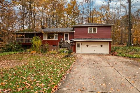 9837 Chardon Rd, Chardon, OH 44024 photo 1
