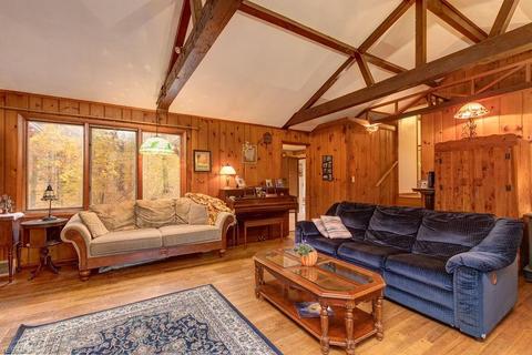 9837 Chardon Rd, Chardon, OH 44024 photo 8