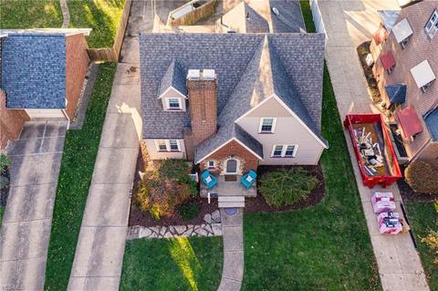 215 Raff Rd NW, Canton, OH 44708 photo 2