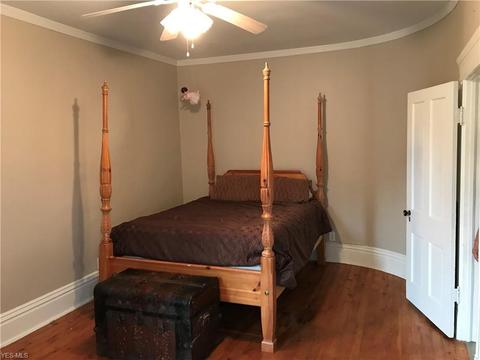 206 E College St, Scio, OH 43988 photo 13