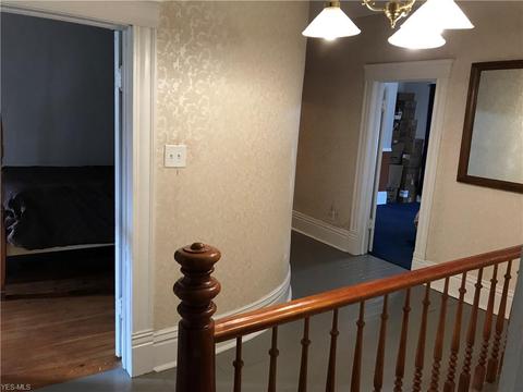 206 E College St, Scio, OH 43988 photo 10