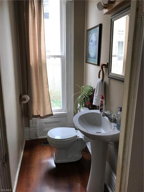206 E College St, Scio, OH 43988 photo 15
