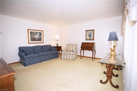 185 Grimm Heights Ave, Struthers, OH 44471 photo 16