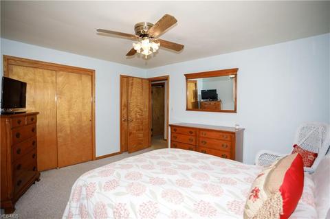185 Grimm Heights Ave, Struthers, OH 44471 photo 13