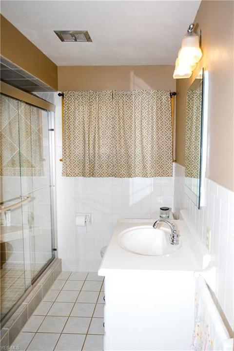 185 Grimm Heights Ave, Struthers, OH 44471 photo 9