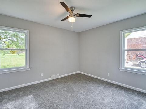288 Mapleview Dr, Seven Hills, OH 44131 photo 24