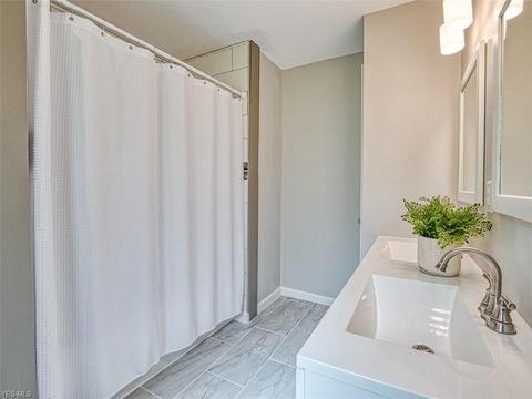 288 Mapleview Dr, Seven Hills, OH 44131 photo 21