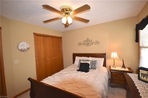 6961 Thicket St NW, Canton, OH 44708 photo 24