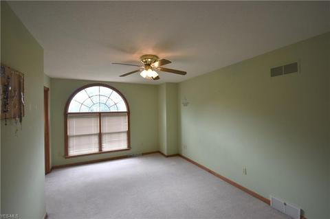 6961 Thicket St NW, Canton, OH 44708 photo 19