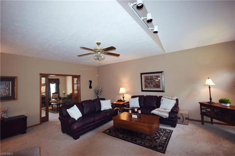 6961 Thicket St NW, Canton, OH 44708 photo 7