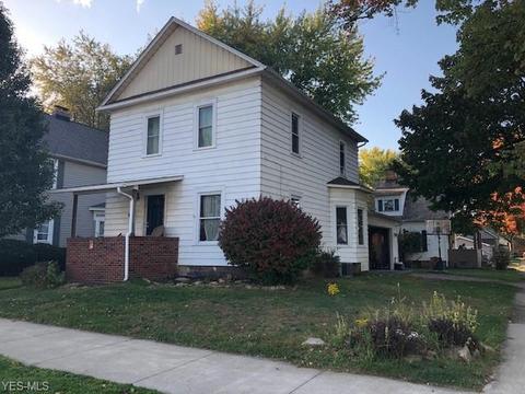 451 E 5th St, Dover, OH 44622 photo 2
