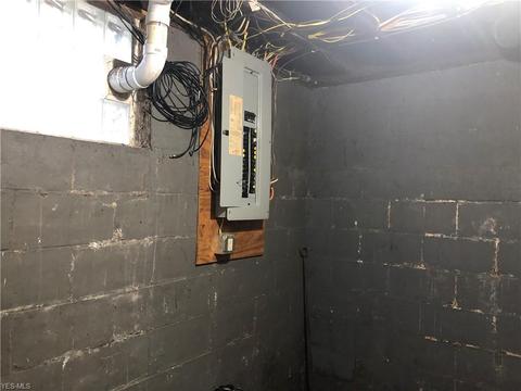 451 E 5th St, Dover, OH 44622 photo 19
