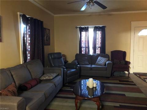 451 E 5th St, Dover, OH 44622 photo 8