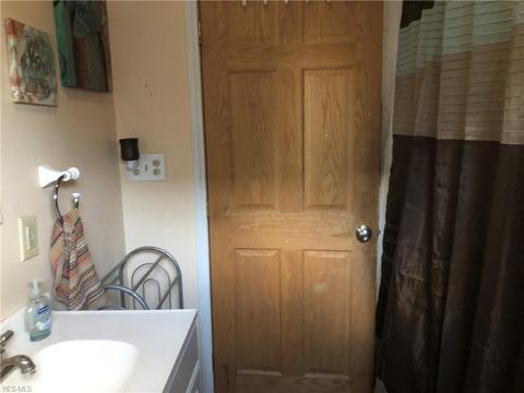 451 E 5th St, Dover, OH 44622 photo 15