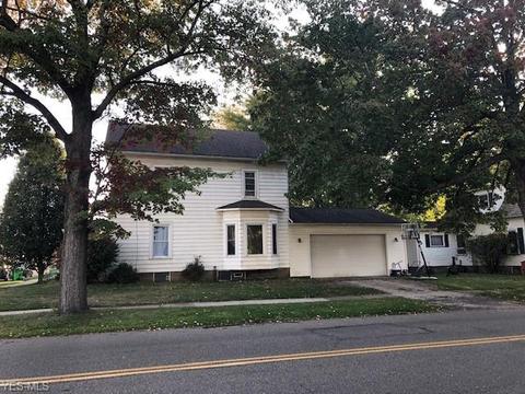 451 E 5th St, Dover, OH 44622 photo 1