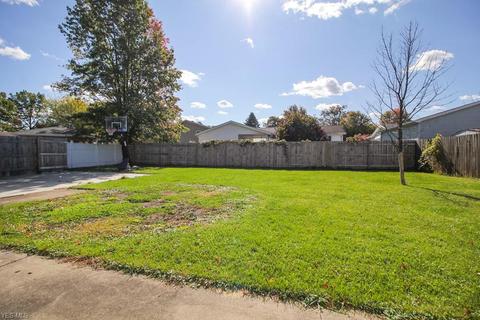 2156 E 39th St, Lorain, OH 44055 photo 24