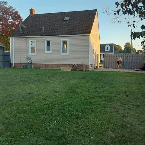 3214 Maplecrest Ave, Parma, OH 44134 photo 10