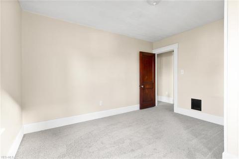 227 Eastern Heights Blvd, Elyria, OH 44035 photo 24