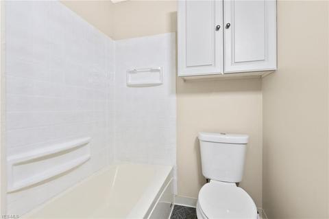 227 Eastern Heights Blvd, Elyria, OH 44035 photo 26
