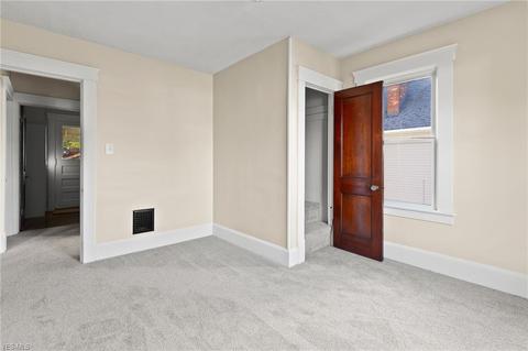 227 Eastern Heights Blvd, Elyria, OH 44035 photo 23