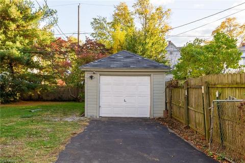 227 Eastern Heights Blvd, Elyria, OH 44035 photo 34