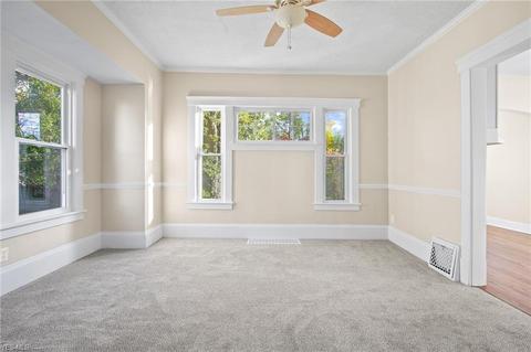 227 Eastern Heights Blvd, Elyria, OH 44035 photo 8