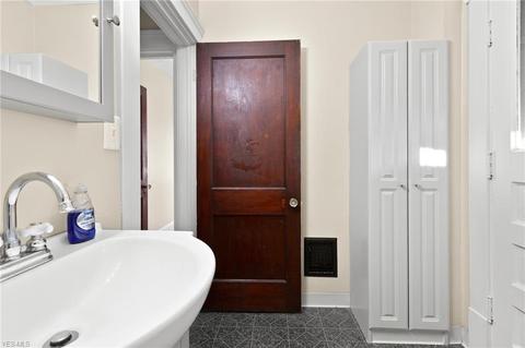 227 Eastern Heights Blvd, Elyria, OH 44035 photo 29