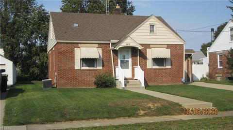 2915 14th St NW, Canton, OH 44708 photo 2