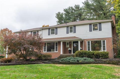 2445 Strathmore Dr NW, Canton, OH 44708 photo 1