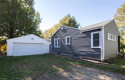 306 E Indiana Ave, Sebring, OH 44672 photo 17