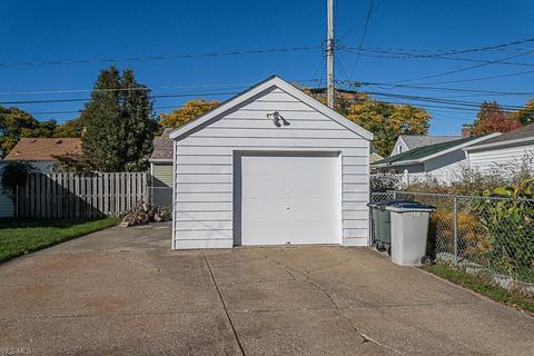 9014 Beech Ave, Brooklyn, OH 44144 photo 24