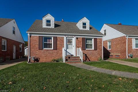 9014 Beech Ave, Brooklyn, OH 44144 photo 1