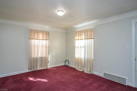 9014 Beech Ave, Brooklyn, OH 44144 photo 3