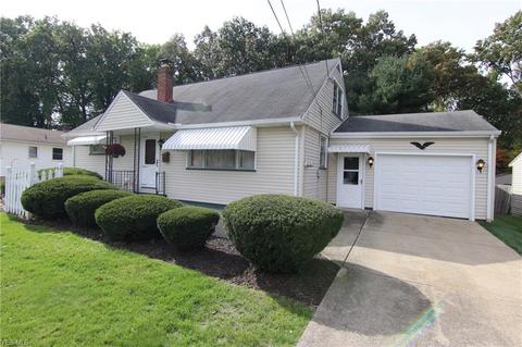 61 Eve Dr, Struthers, OH 44471 photo 1