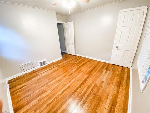 4614 Krueger Ave, Parma, OH 44134 photo 9