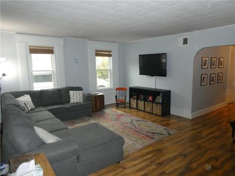 50 Beech St, Berea, OH 44017 photo 4