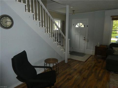 50 Beech St, Berea, OH 44017 photo 3