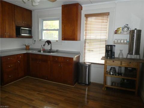 50 Beech St, Berea, OH 44017 photo 13