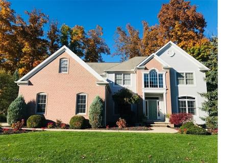 910 Cimarron Oval, Aurora, OH 44202 photo 1