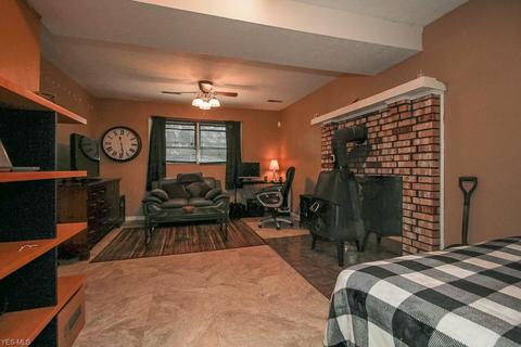 2051 E 37th St, Lorain, OH 44055 photo 21