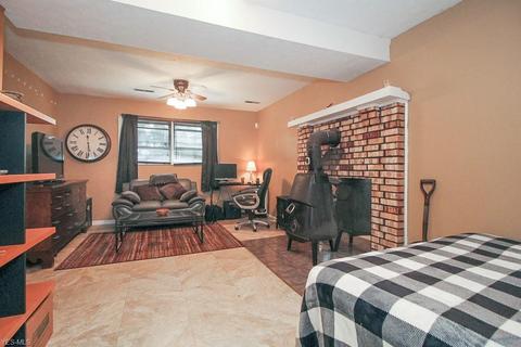 2051 E 37th St, Lorain, OH 44055 photo 23