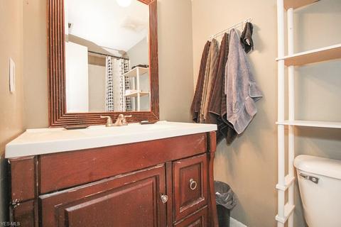2051 E 37th St, Lorain, OH 44055 photo 26
