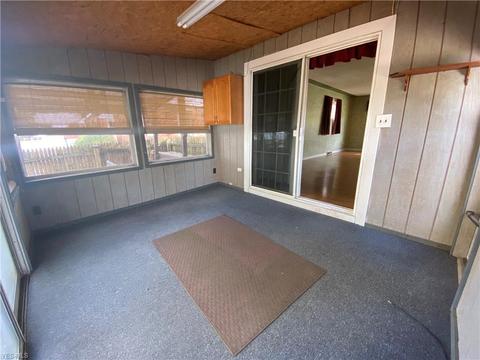618 Cambridge Ave, Elyria, OH 44035 photo 26