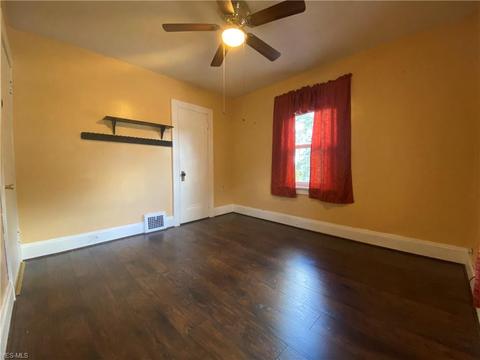 618 Cambridge Ave, Elyria, OH 44035 photo 11